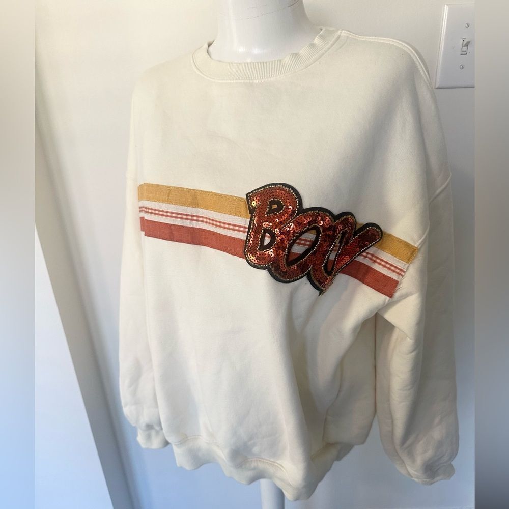 Judith March Cream Sequined BOO Graphics Sweatshirt M